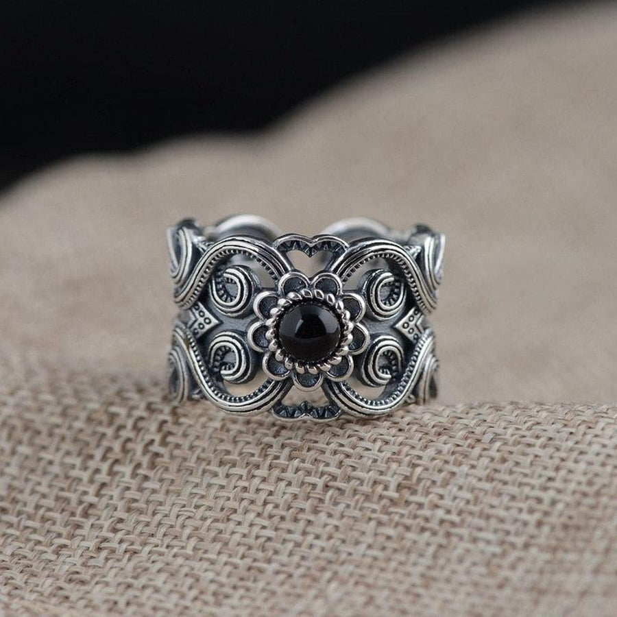 Thai Silver Ring with Black Agate Inlay