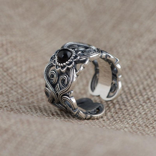 Thai Silver Ring with Black Agate Inlay