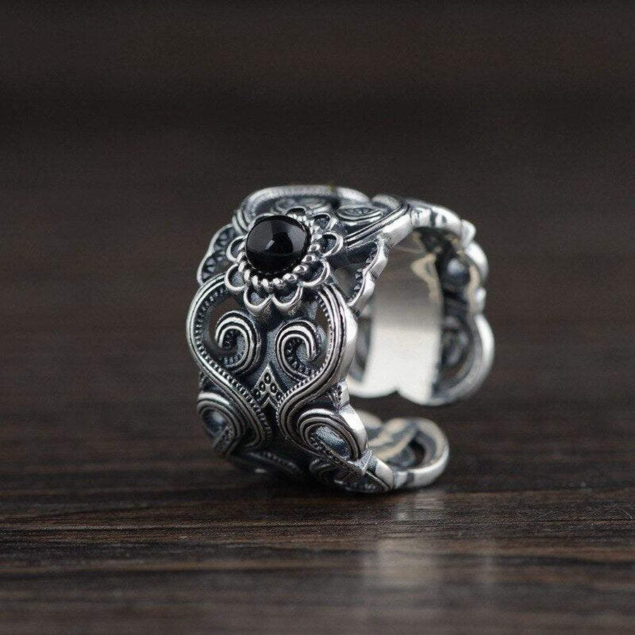 Thai Silver Ring with Black Agate Inlay