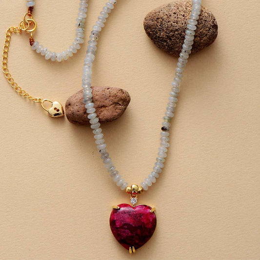 Red Heart Pendant Necklace with Labradorite Beads: A Touch of Elegance