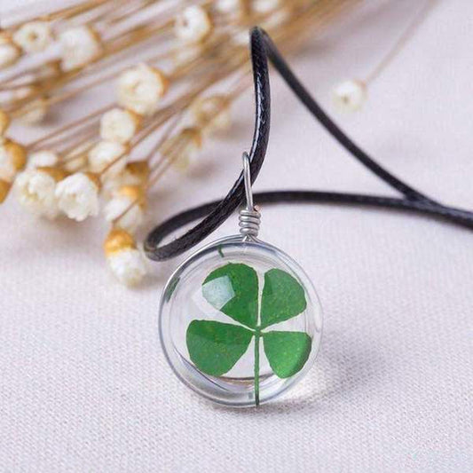 Clover Luck Pendant